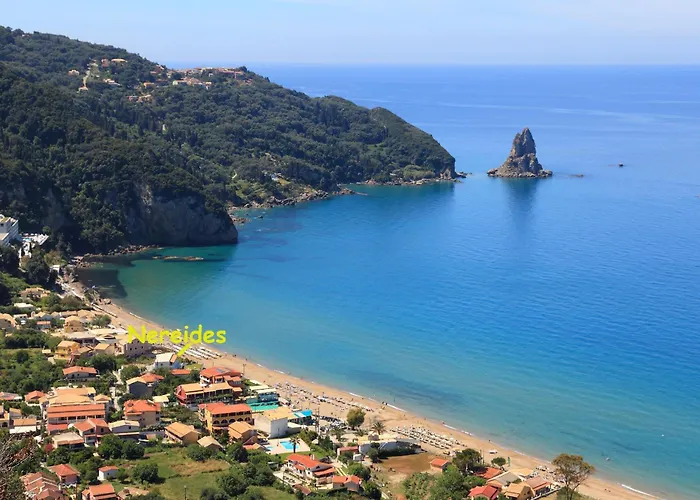 Apartament Beachfront 4-bed Luxury - Agios Gordios Corfu Greece