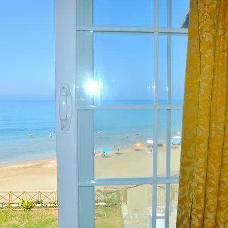 דירה Beachfront 4-bed Luxury - Agios Gordios, Corfu, Greece