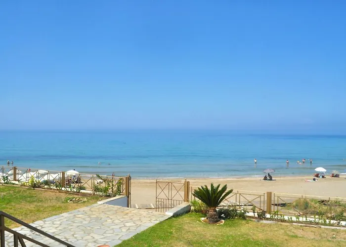 Apartmán Beachfront 4-bed Luxury - Agios Gordios Corfu Greece